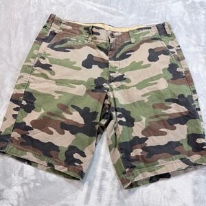 Gap Mens Lived-In Camouflage Camo Y2k Cargo Shorts Size 36 Green Brown